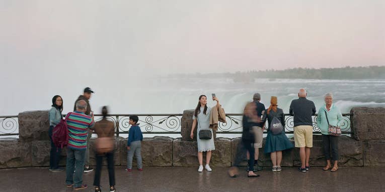 Alec Soth’s ‘Pound of Pictures,’ and four other analog-only photobooks worth checking out Alec Soth’s ‘Pound of Pictures,’ and four other analog-only photobooks worth checking out