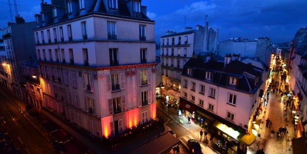 Reader Gallery: 17 Photos That Make The Most of Mixed Light Reader Gallery: 17 Photos That Make The Most of Mixed Light